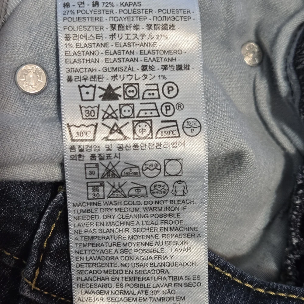 Levi's Men's 505 Straight‎ Leg Dark Blue Jeans - Size 38×32